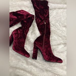FRH Maroon Red Velour Knee High Block Heel Boots Women’s size 7